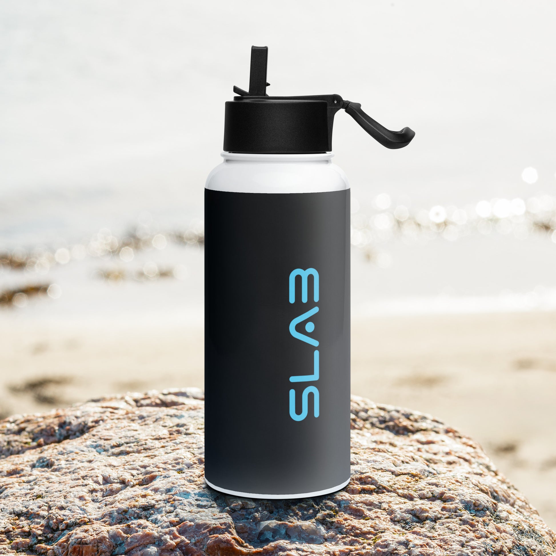 SLAB Stainless steel water bottle with a straw lid image 2